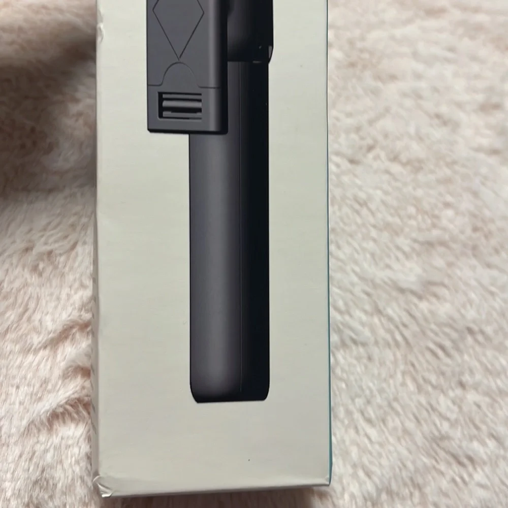 K07 Selfie Stick Integrated Tripod